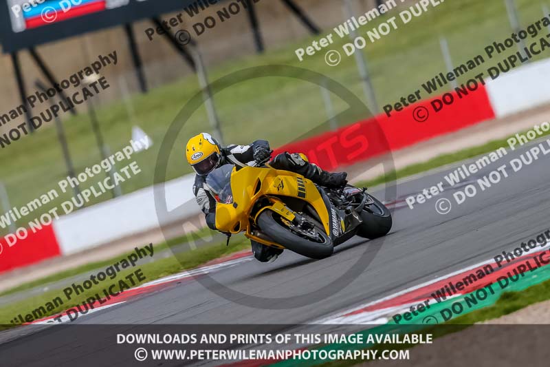 PJ Motorsport Photography;donington no limits trackday;donington park photographs;donington trackday photographs;no limits trackdays;peter wileman photography;trackday digital images;trackday photos